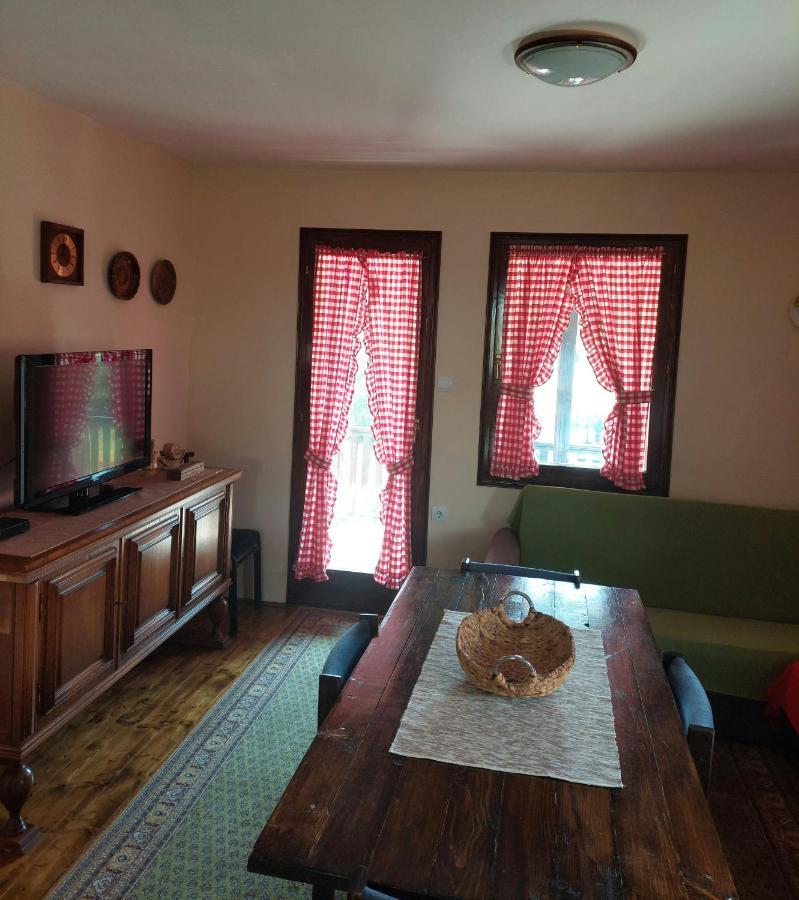 Green Eco Cottage Колашин Екстер'єр фото