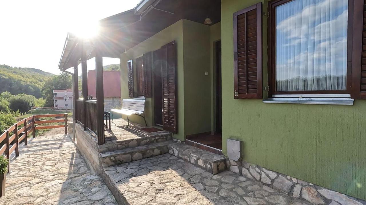Green Eco Cottage Колашин Екстер'єр фото