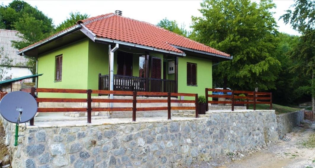 Green Eco Cottage Колашин Екстер'єр фото