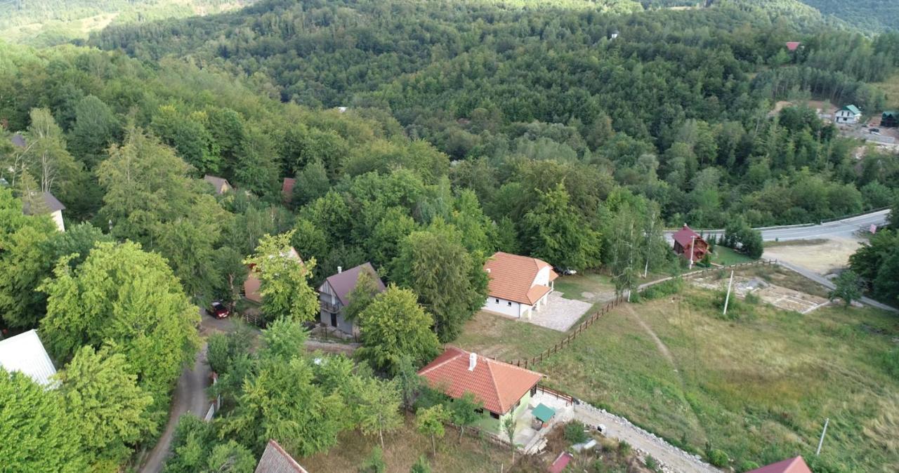 Green Eco Cottage Колашин Екстер'єр фото